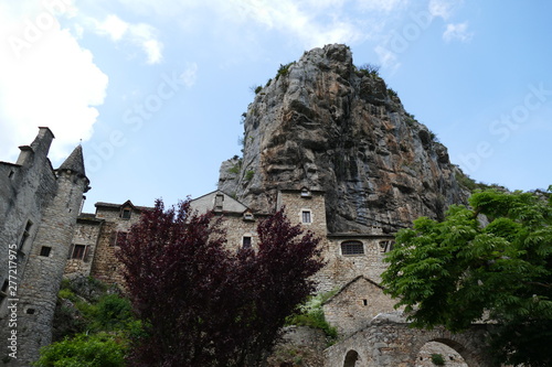 Village de La Malène dans les Cévennes en France 