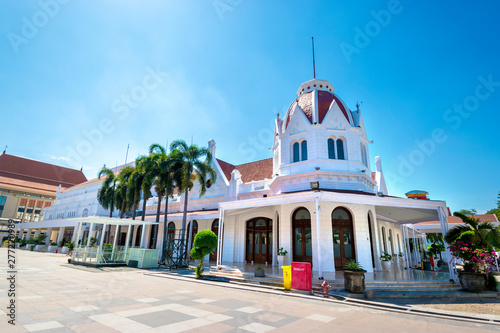 Canvastavla Balai Pemuda in Surabaya city is one of the protected historical buildings
