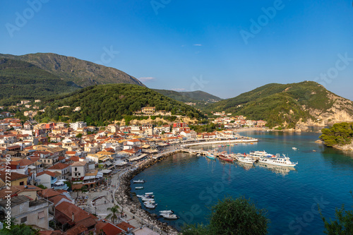 Fototapeta Naklejka Na Ścianę i Meble -  Beautiful panoramic view of Parga, a small Greek village near the Ionian sea, Greece.