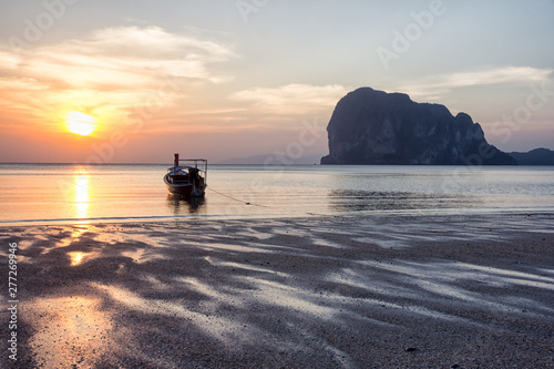 Pak Nam Sunset photo