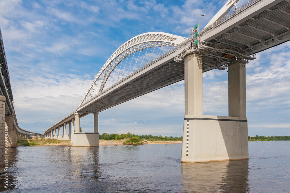 Fototapeta premium Perspective of an automobile bridge across the Volga, Nizhny Novgorod