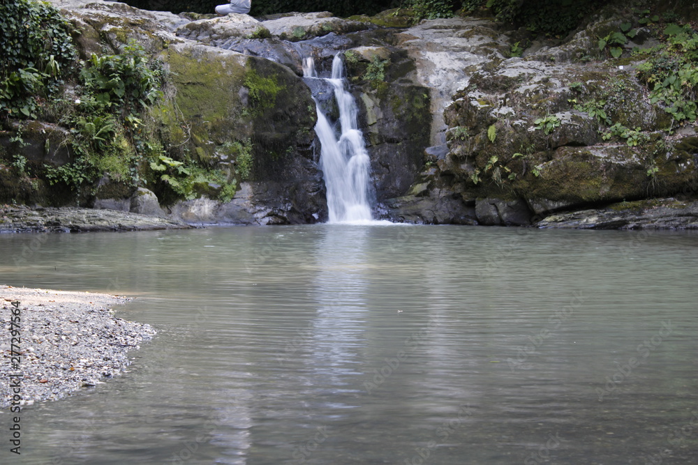 Obraz premium waterfall in forest