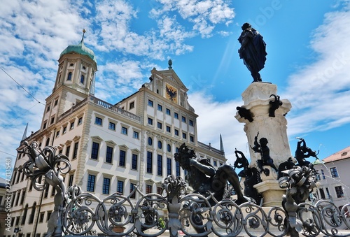 Augsburg, Augustusbrunnen und Rathaus photo