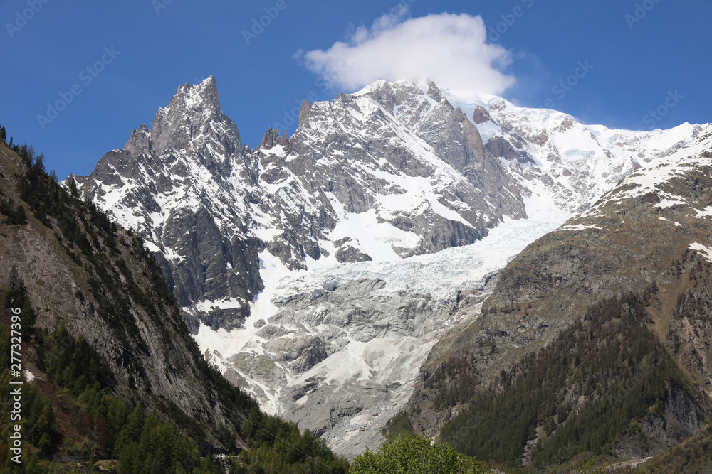 Mont Blanc Gipfel von Courmayeur. Italien