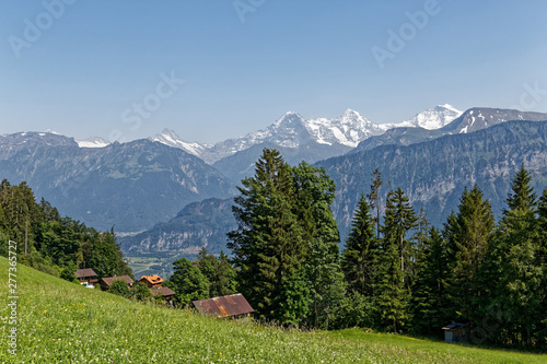 Eiger,Mönch et Jungfrau dans les Alpes Suisses photo