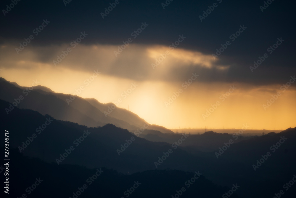 Fototapeta premium sunset cityscape of Taipei, Taiwan