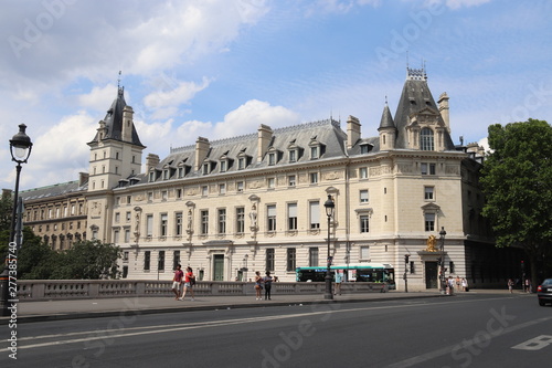 Police judiciaire, quai des Orfèvres à Paris © Atlantis