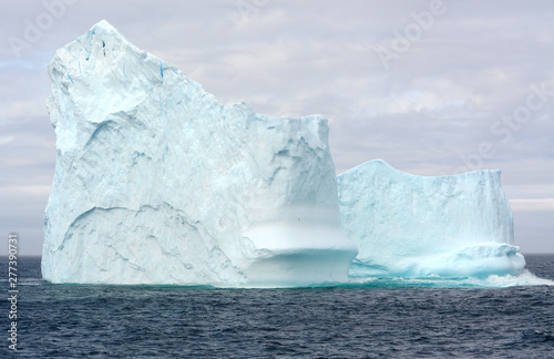 gigantischer Eisberg