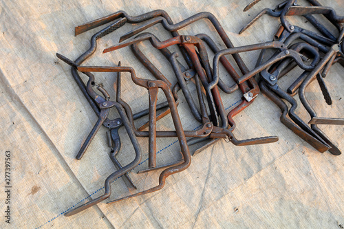 Traditional metal tools