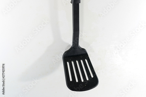 A spatula, also pan knife, slot turner, baking shovel, roasting turner, frying pan, Nehmgerät or kitchen friend called, is a kitchen appliance for turning food in the pan.
