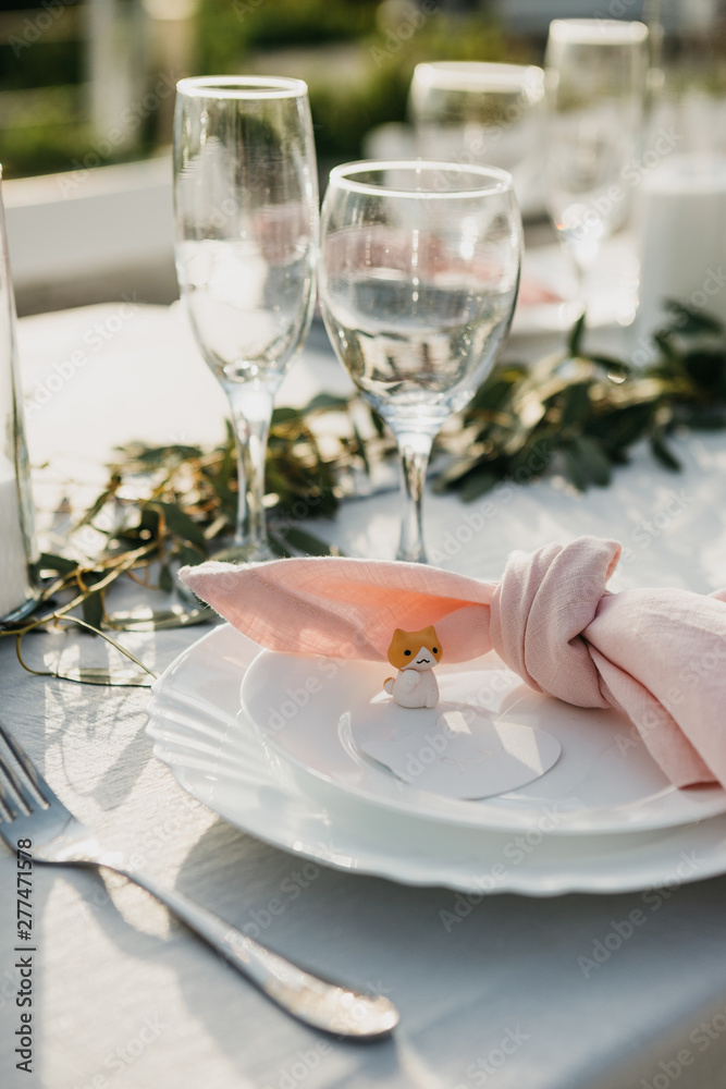 Table setting. Eating out. Preparing to celebrate events or catering. Table setting. Eating out. Preparing to celebrate events or catering.