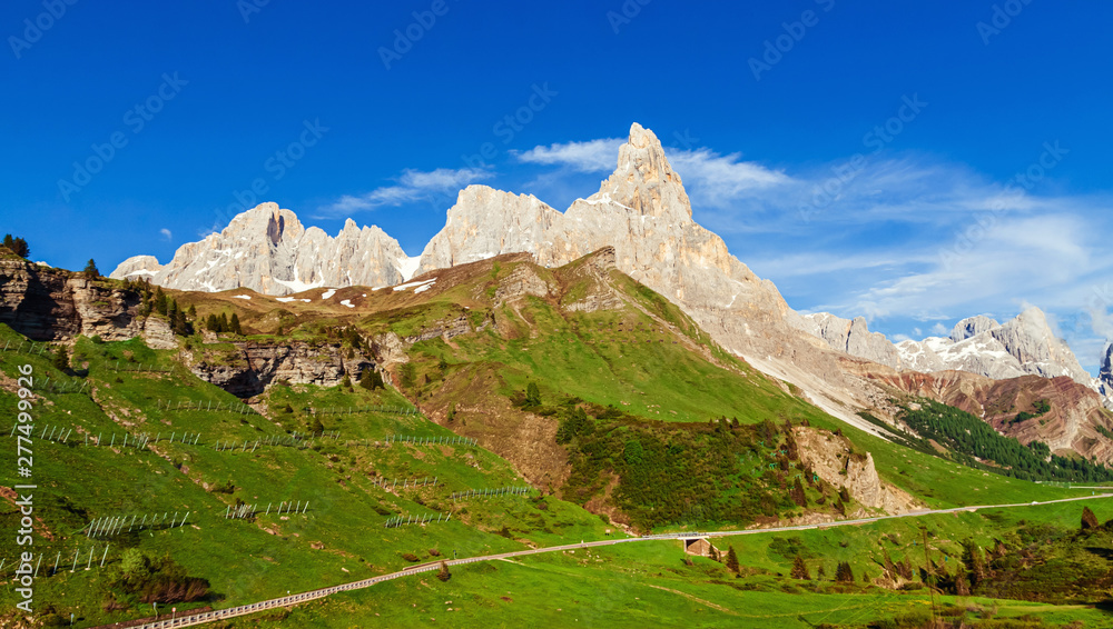 Fototapeta premium Passo Rolle, Dolomites, Italy