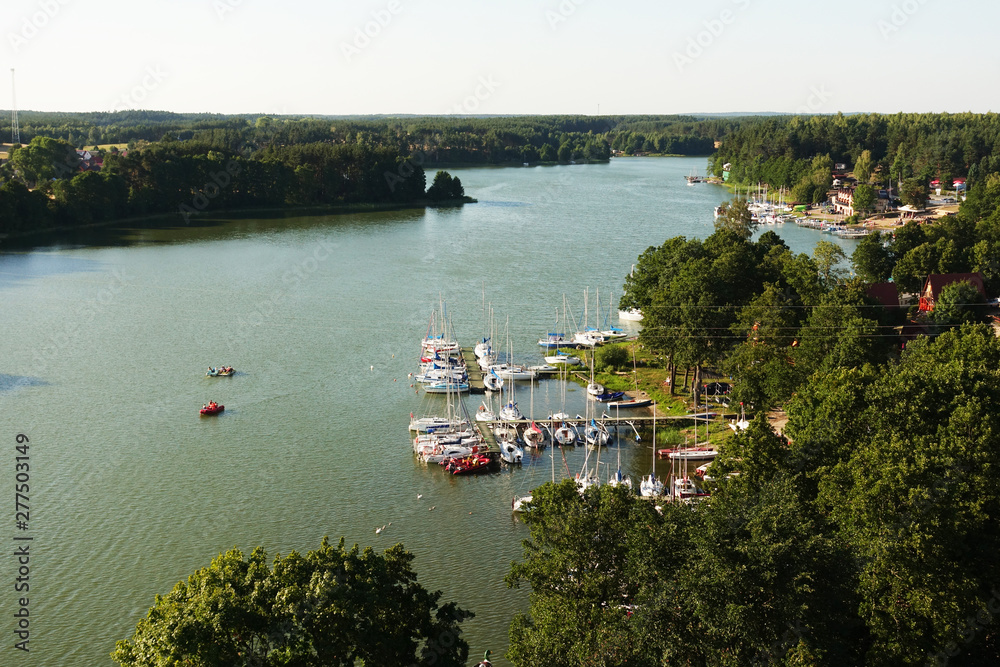Wdzydze kiszewskie tucholskie jeziora kaszuby park krajobrazowy lato żaglówki z lotu ptaka