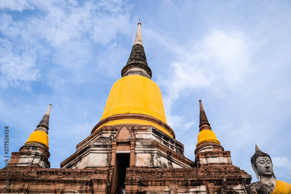 Naklejka premium The Buddha statue