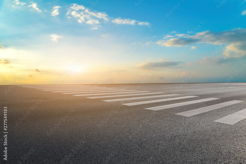 Fototapeta premium Road surface and sky cloud landscape..