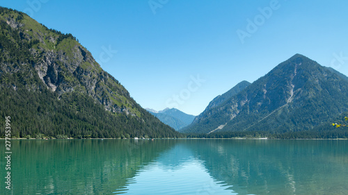 Fototapeta Naklejka Na Ścianę i Meble -  Heiterwanger Lake in Austria