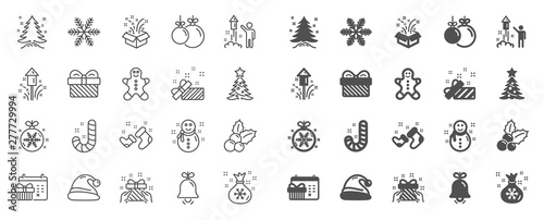 Christmas  New year line icons. Santa hat  Gingerbread man and Gift box icons. Fireworks  Snowflake and christmas holly. Snowman  santa socks and Pine tree. New year ball  holiday calendar. Vector