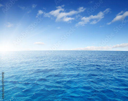  Sea water surface