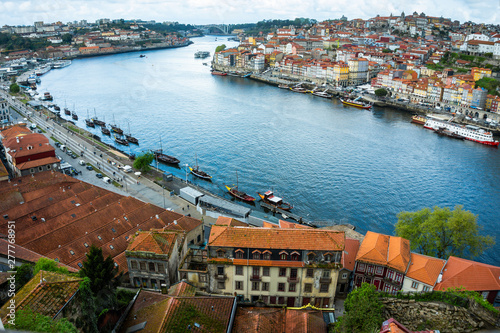 Oporto historical city center and Douro river © Leonid
