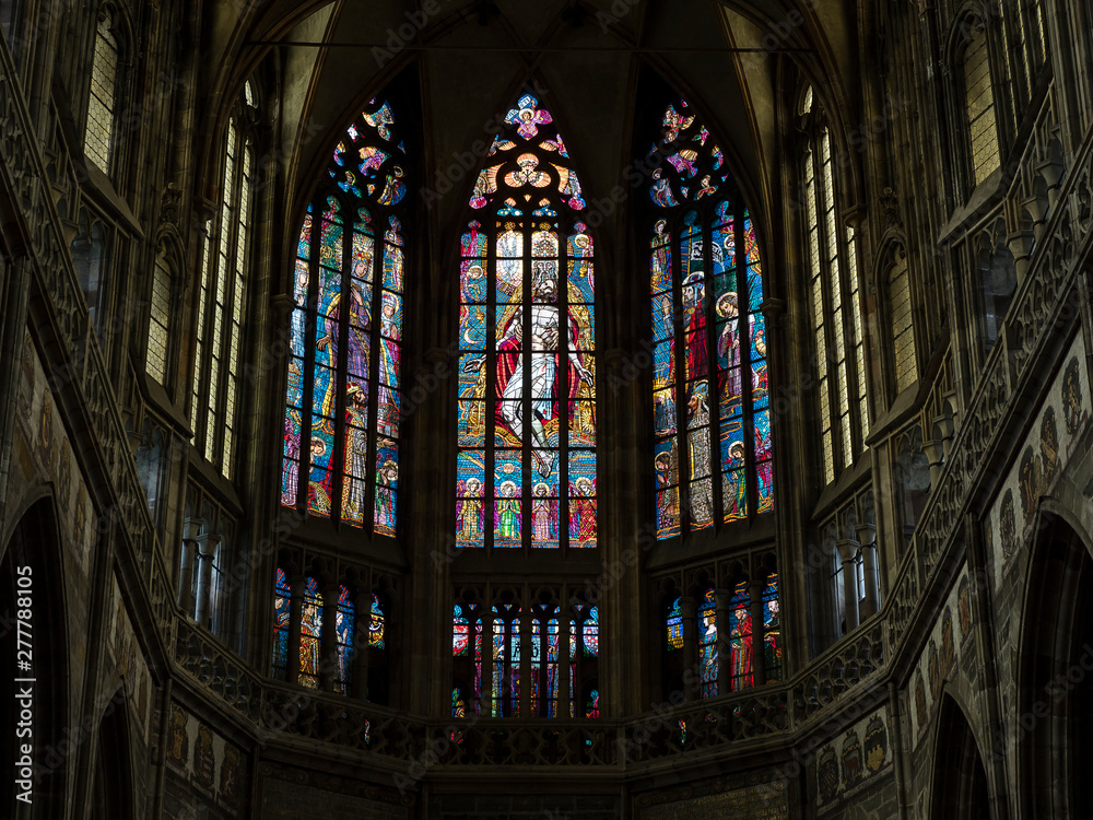 vetrate lavorate della chiesa di Santa Maria di Týn a Praga vetrate lavorate della chiesa di Santa Maria di Týn a Praga