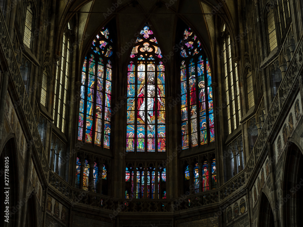 vetrate lavorate della chiesa di Santa Maria di Týn a Praga