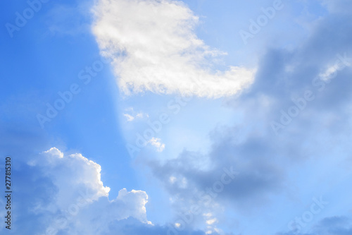 Sky sunlight and clouds Blue sky is beautiful Soft clouds and sky with sun rays Nature creates a beautiful sky 