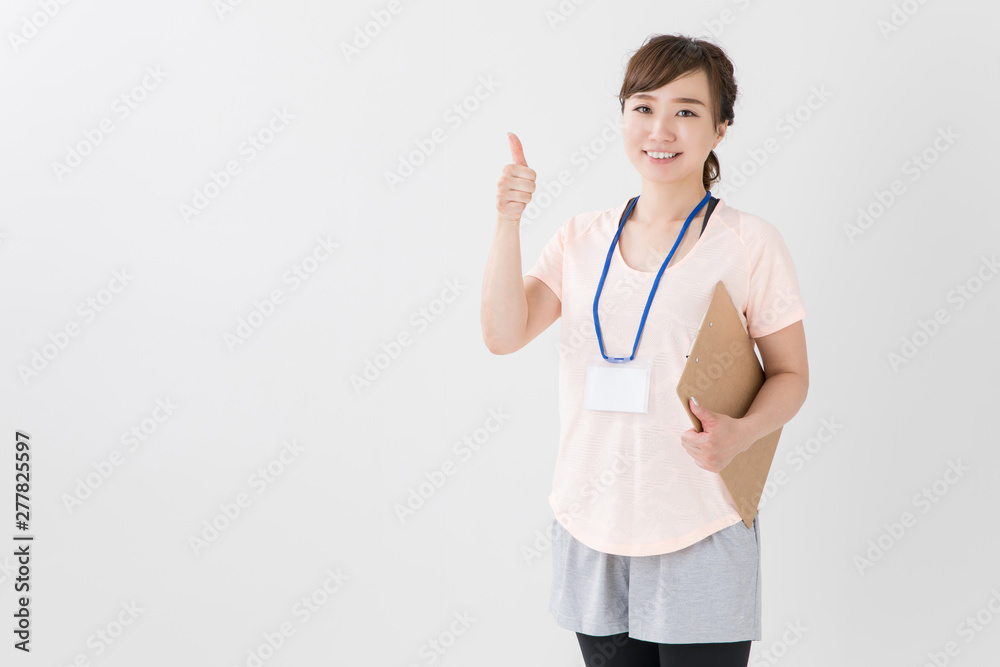 スポーツウェアの女性