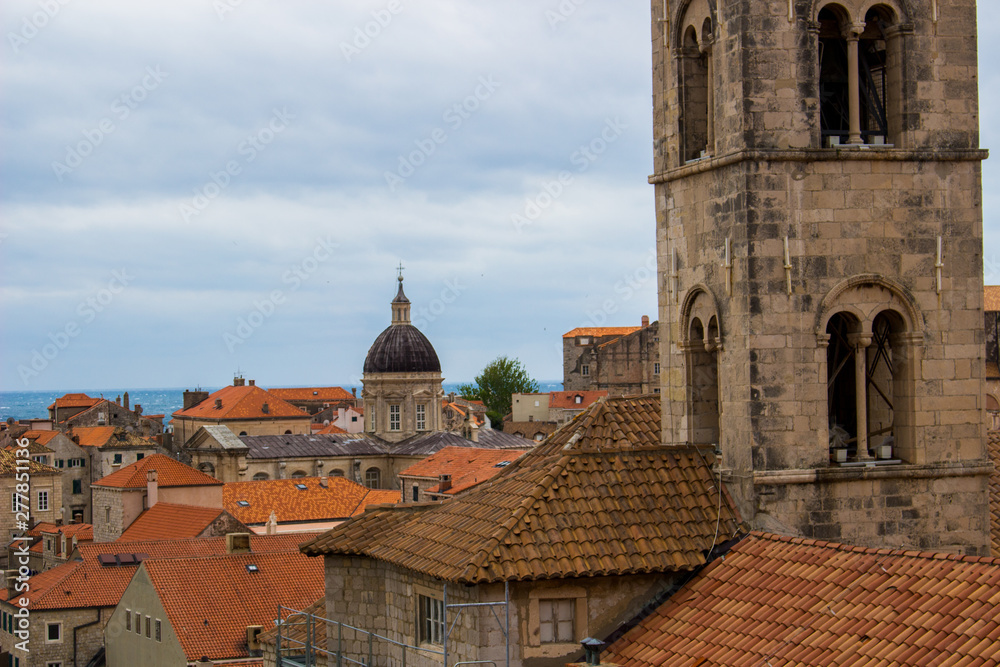 Fototapeta premium panoramic view of the city of dubrovnik in croatia