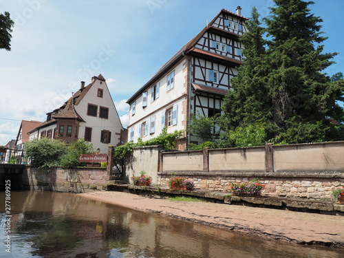 Wallpaper Mural Wissembourg - Weißenburg – Weisseburch - im Elsass - mit mittelalterlichem Stadtkern Torontodigital.ca