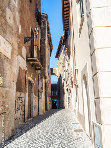 Fototapeta Naklejka Na Ścianę i Meble -  Old streets and buildings in the Gregorian Bridge ( Ponte Gregoriano ) area in Tivoli, Italy