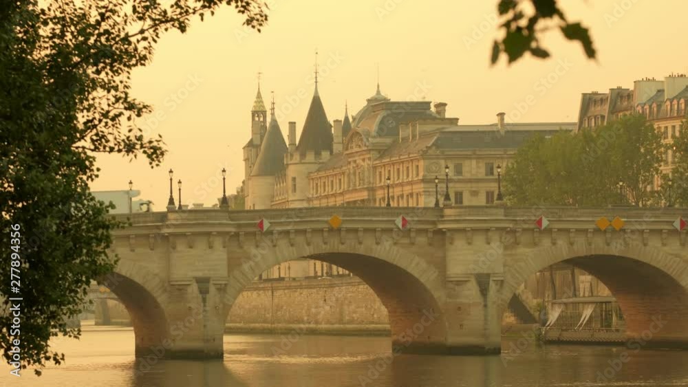Long shot the Pont Neuf in Paris at dawn 