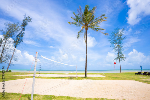 Wallpaper Mural volleyball net on the beach Torontodigital.ca