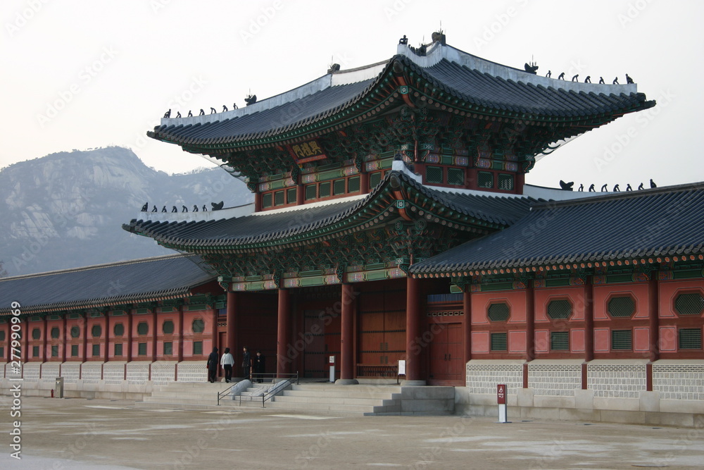 Gyeongbokgung Palace, the traditional palace in Korea Gyeongbokgung Palace, the traditional palace in Korea