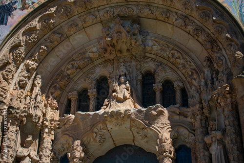 The beauty of the Temple of the Sacred Heart in Barcelona