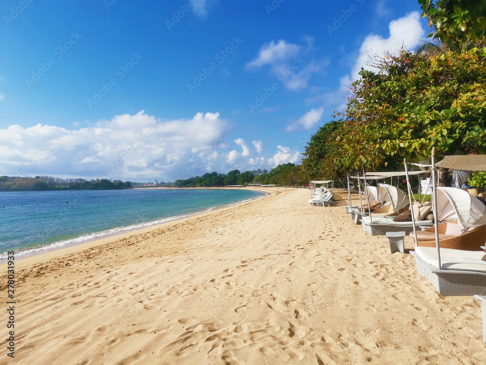 バリ島リゾートの砂浜ビーチ
