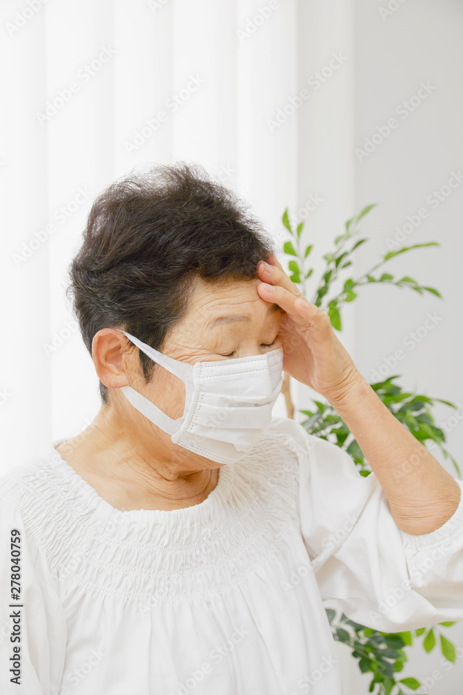 高齢者　女性　風邪