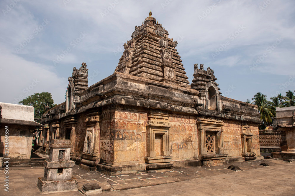  Hindu Temple complex showing the architecture 