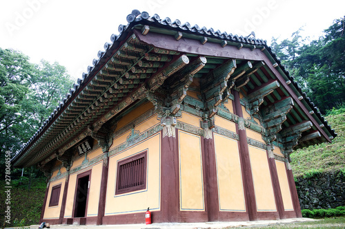 Bongjeongsa Temple in Andong-si, South Korea © photo_HYANG