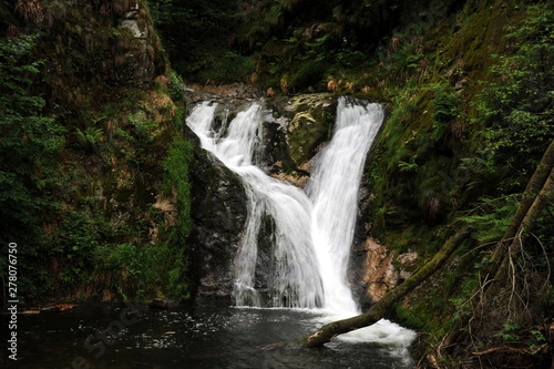 Fototapeta Naklejka Na Ścianę i Meble -  Wasserfälle Allerheiligen im Schwarzwald
