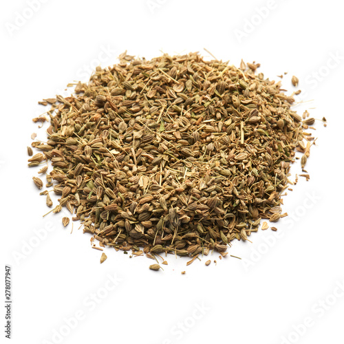 ground anise dried isolated pile