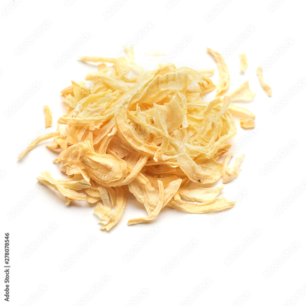 dried onion isolated