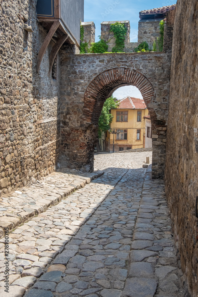 Hisar Kapia is a medieval gate in Plovdiv's old town