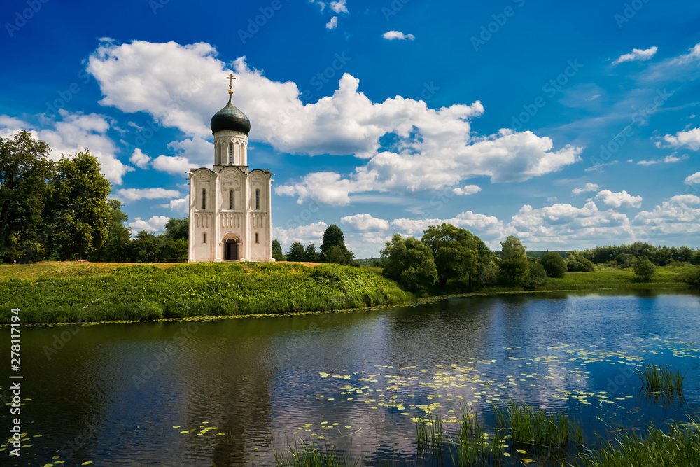 Church of the Intercession on the Nerl. The ancient Church 