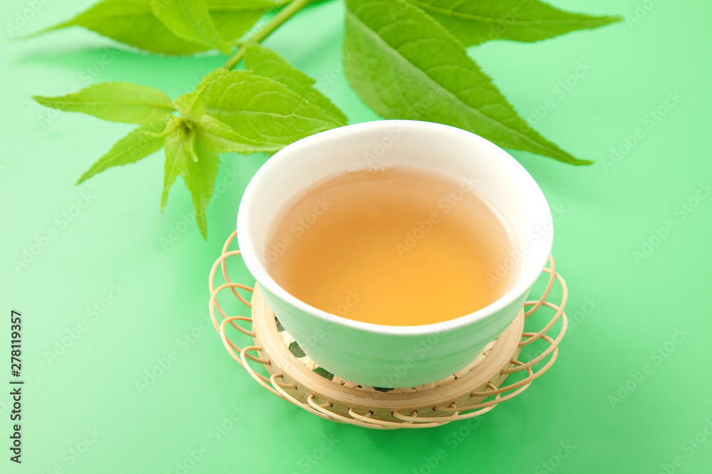 杜仲茶 杜仲茶