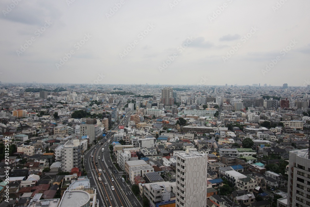 東京の分譲タワーマンションからの眺め