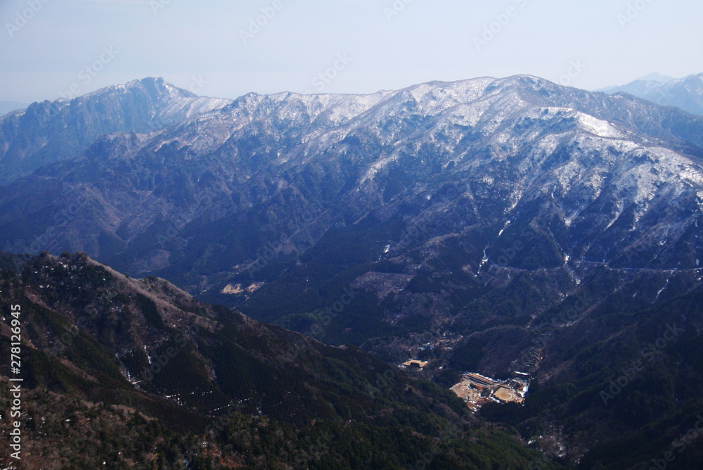 九州　祖母山　山頂への道