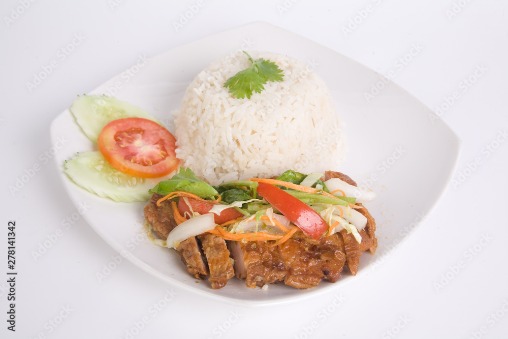 rice Chicken Salad with Spicy Sauce