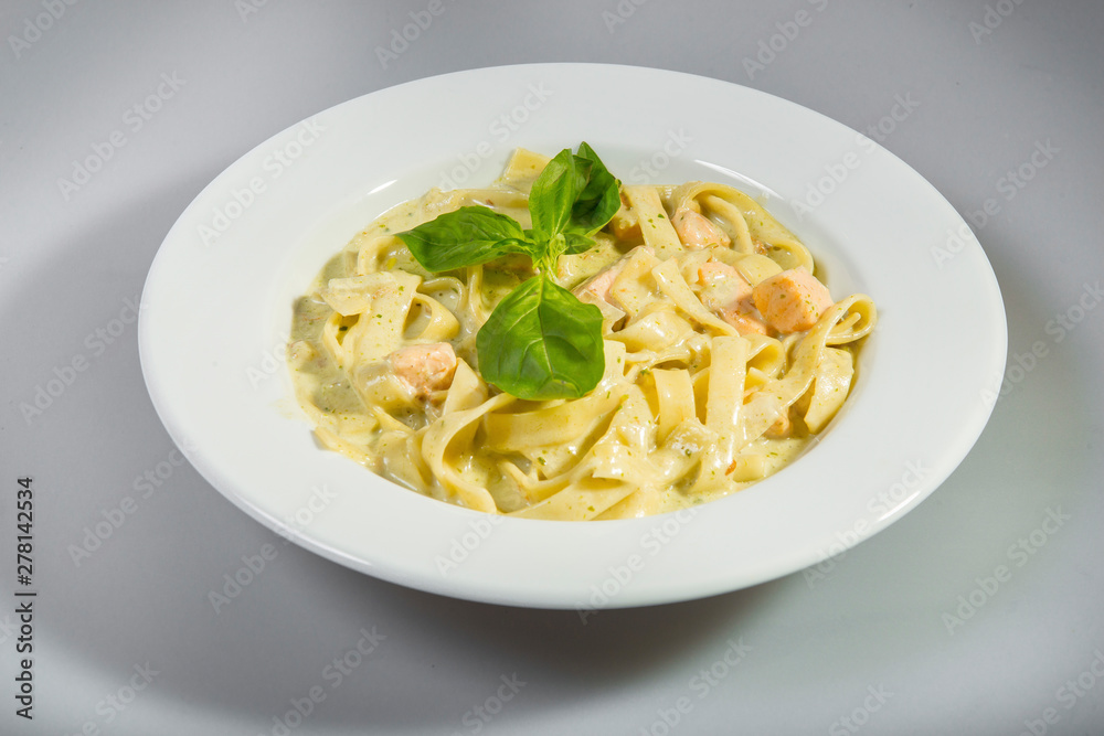 Fettuccine With Salmon In Creamy Sauce