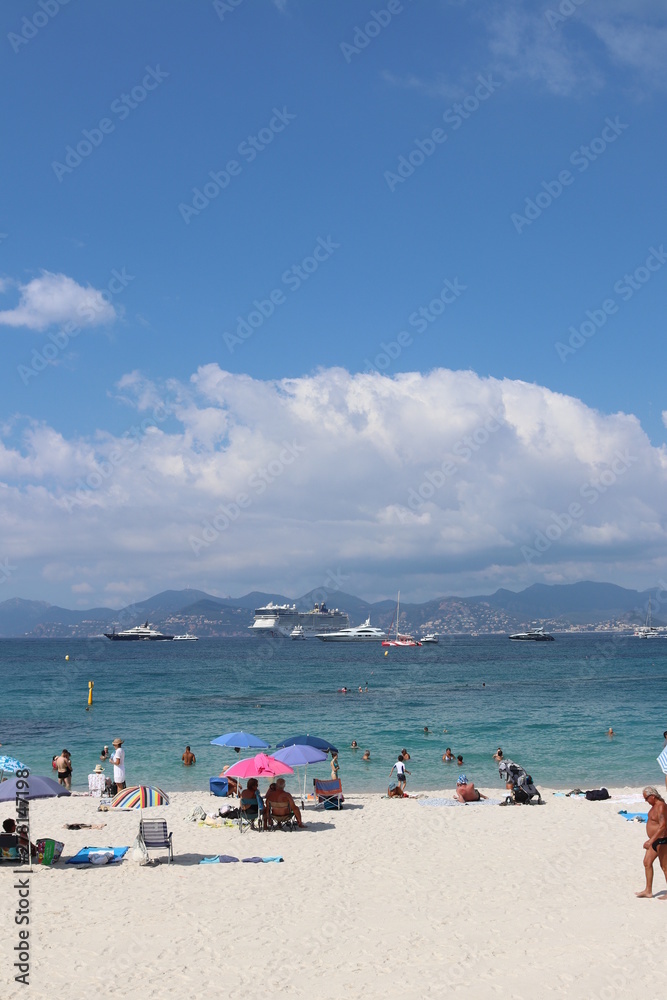 Obraz premium beach with umbrellas