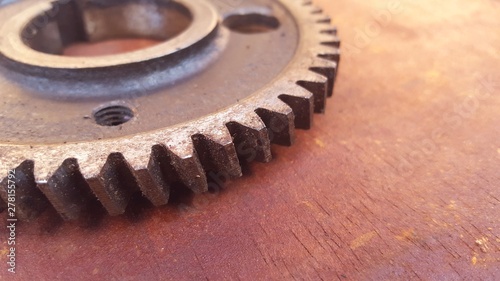 Gear rotary parts, the main driving component on the engine